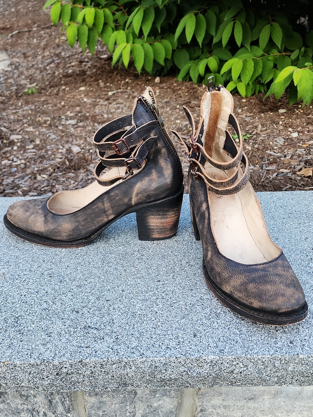 Freebird By Steven Randi Closed Toe Pumps size 9
